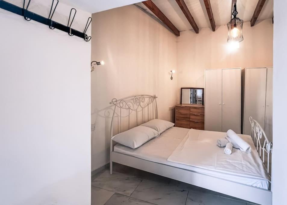 Apartment Small Village In Marathounta Paphos